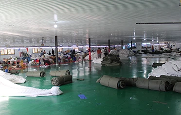 Haasten om de wederopbouw na de aardbeving in het buitenland te ondersteunen: Tangshan Pengcheng versnelt de productie van rampententen voor Venezuela Haasten om de wederopbouw na de aardbeving in het buitenland te ondersteunen: Tangshan Pengcheng versnelt de productie van rampententen voor Venezuela